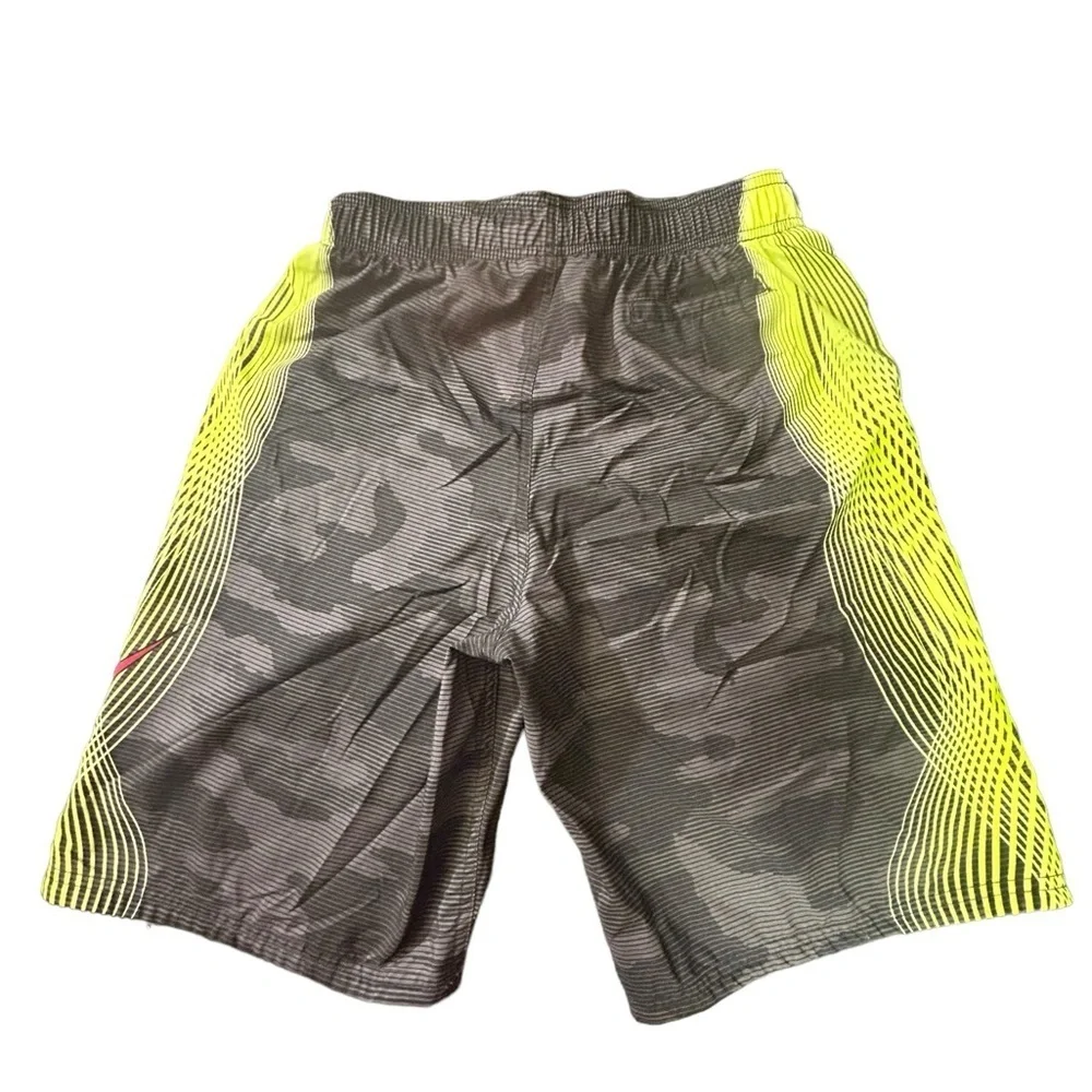 Nike Boys’ 9 in. Camo-Tion Wave Volley Swim Shorts XL